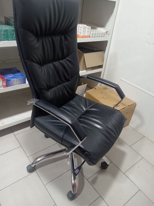 Продам кресло для офиса и для дома