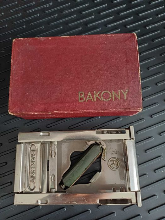 aparate vintage de ascutit lame pentru barbierit Allegro si Bakony