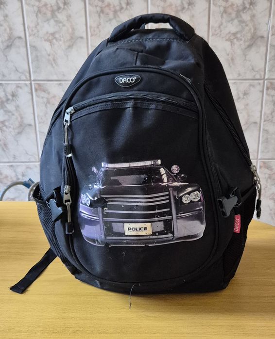 Ghiozdan școală pentru băieți, stare excelentă