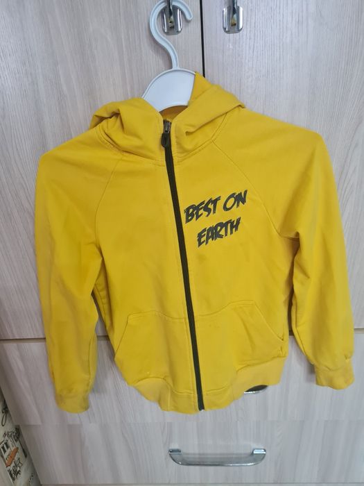 Все по 500 тг. Продам хорошую одежду для мальчиков 5-8 лет