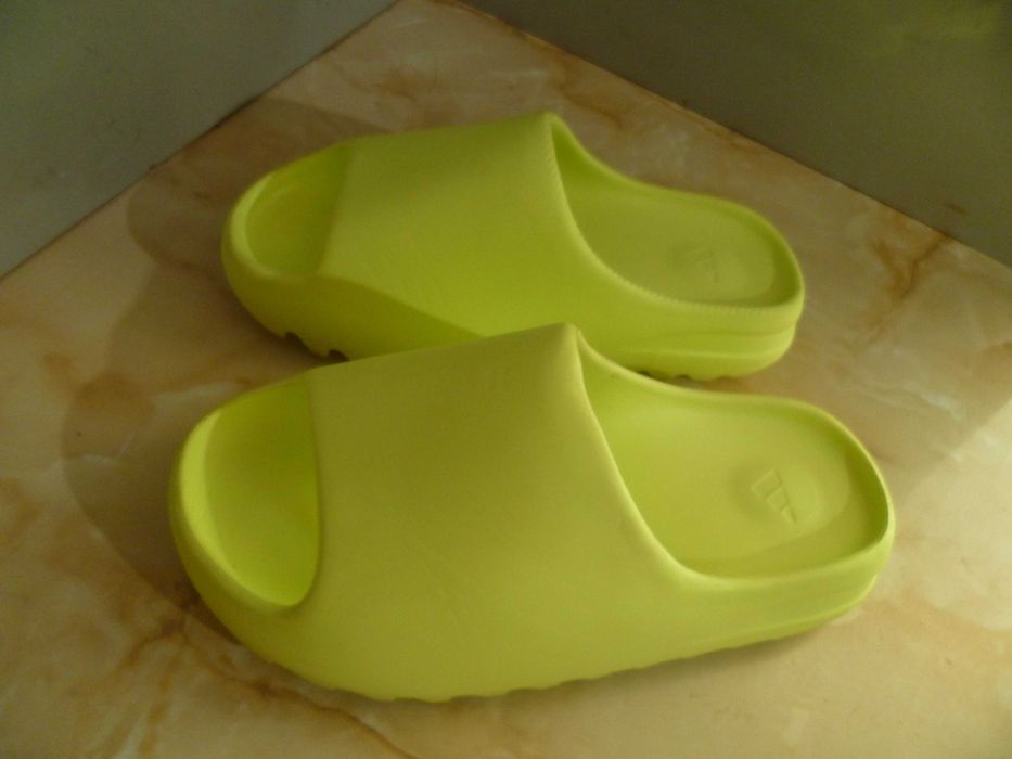 ADIDAS чехли №39