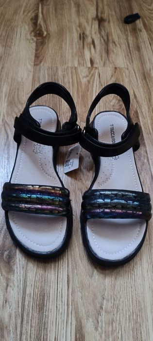 Новые босоножки Taccardi с кожаной стелькой, р.34