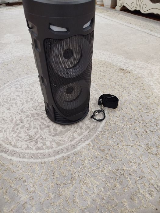 Большая колонка новая