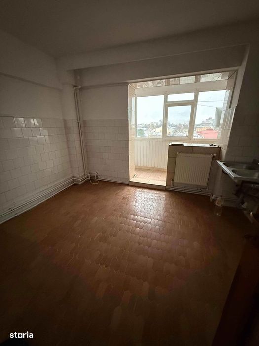De vânzare Duplex 3 camere Zona Piața Mare — fotografia 3