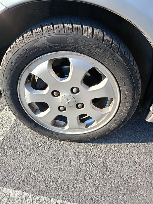 Дамска кола малка