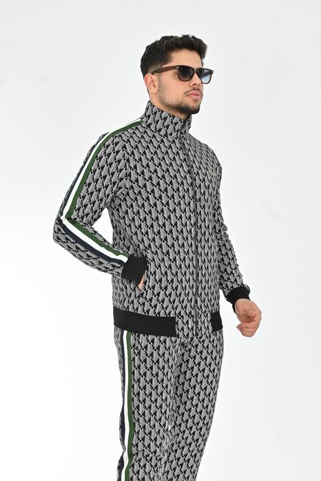 Trening Lacoste, calitate premium!