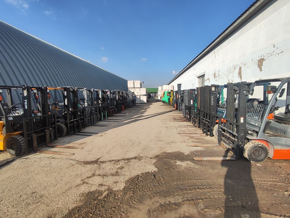 Продам вилочный погрузчик. Кара