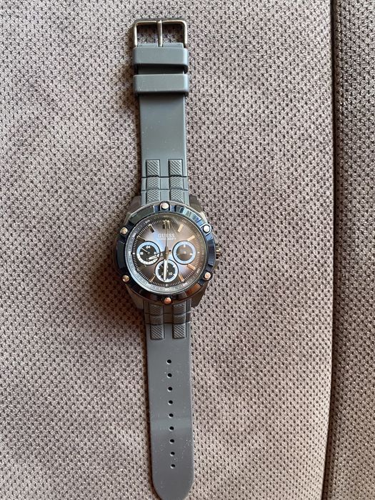 Мъжки часовник Guess