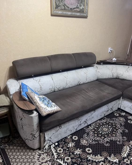 Диван Б/у бесплатно