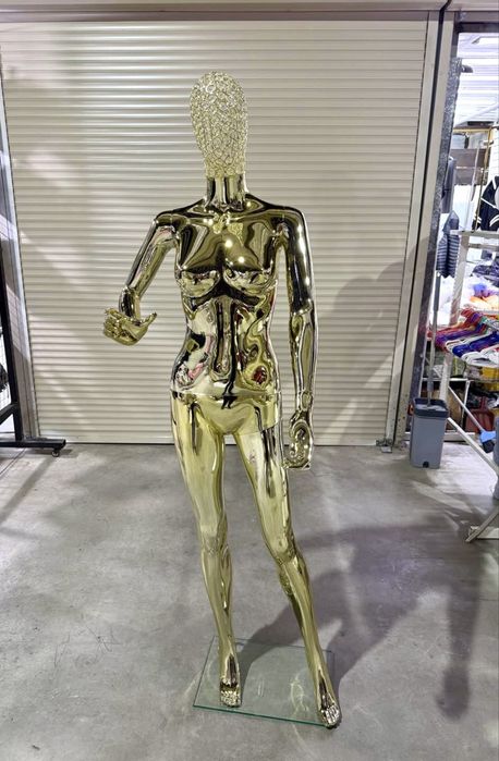 Продам новый манекен за 55000