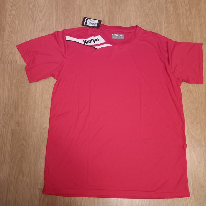 Tricouri Kempa noi, cu eticheta, mărime L / XXL