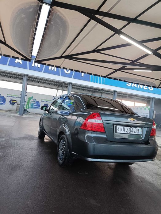 nexia 3 2 pozisiya sotiladi