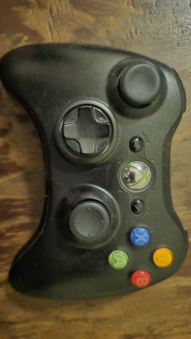 Vand joystick Xbox 360 pentru PC (3 buc.)