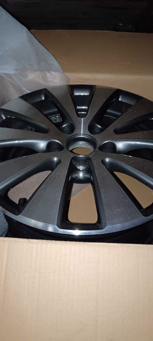 Vând janta aliaj wv R16