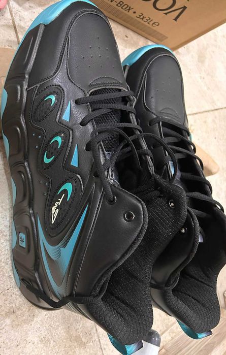 50-51 номер маратонки НОВИ