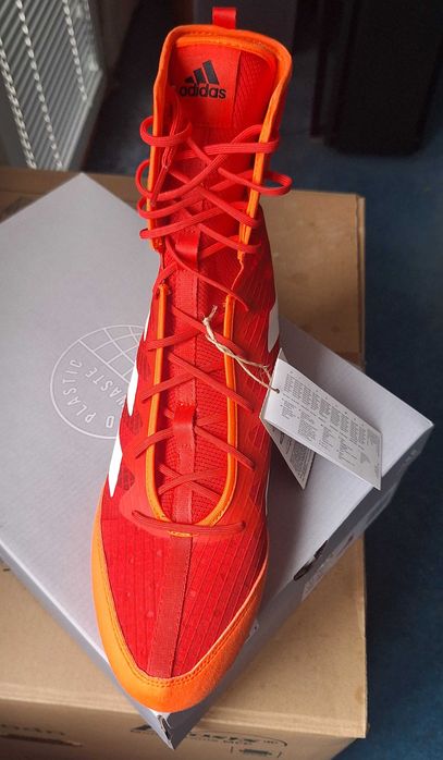 Adidas Box Hog 4