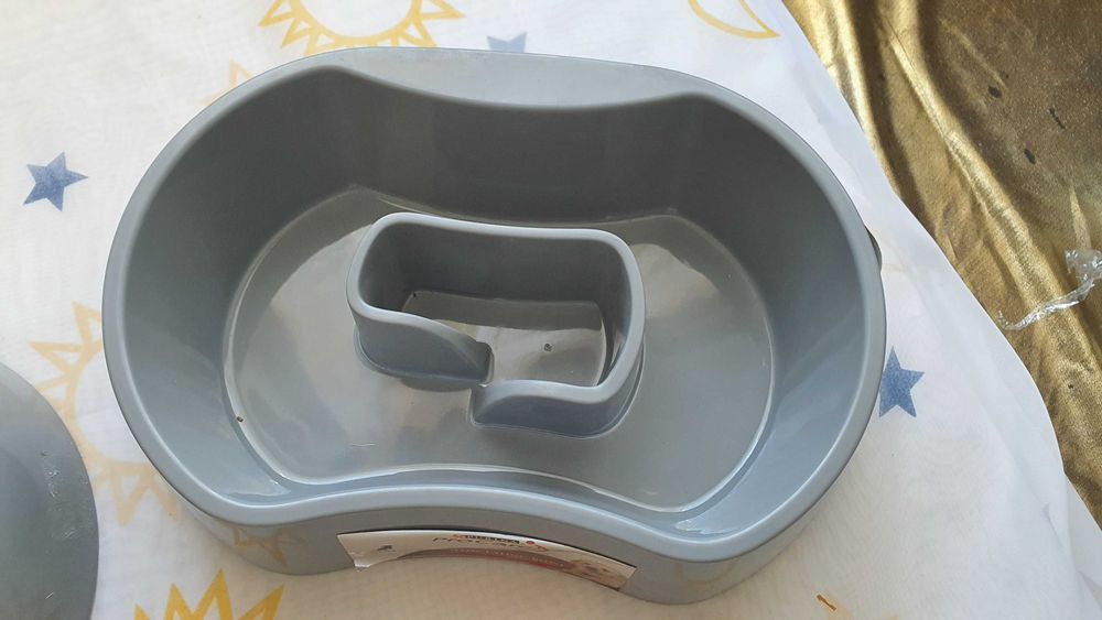 Bol cu alimentare lenta pentru caini Purina ProCare