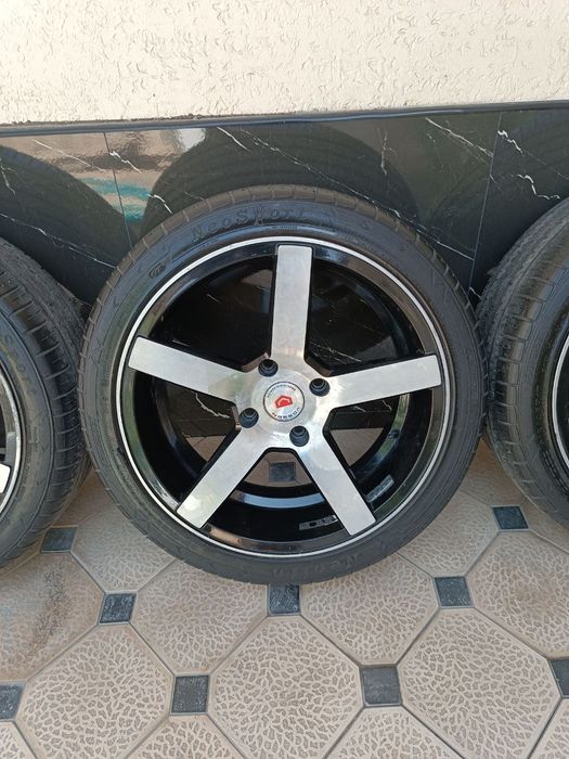 Lasetti Gentra Diska Balon Sotiladi 215 45 R17 Holati Yaxshi