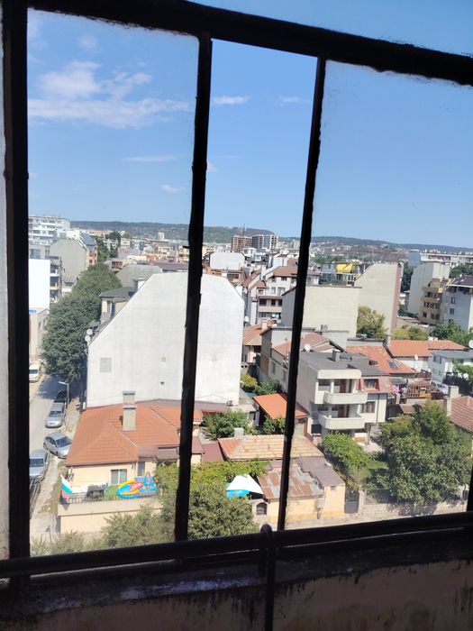 Апартамент в кв трошево