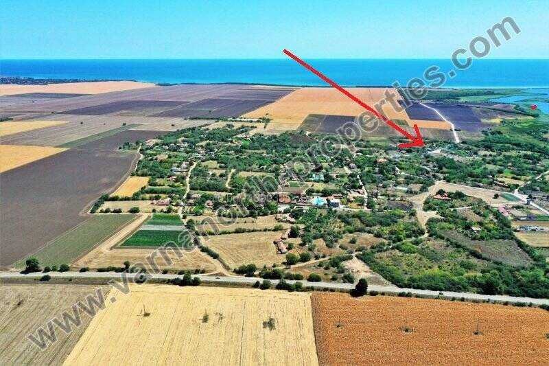 Парцел находящ се в село Езерец в близост до морето