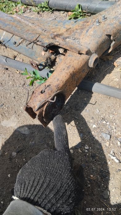 Балка пасат б3 продам