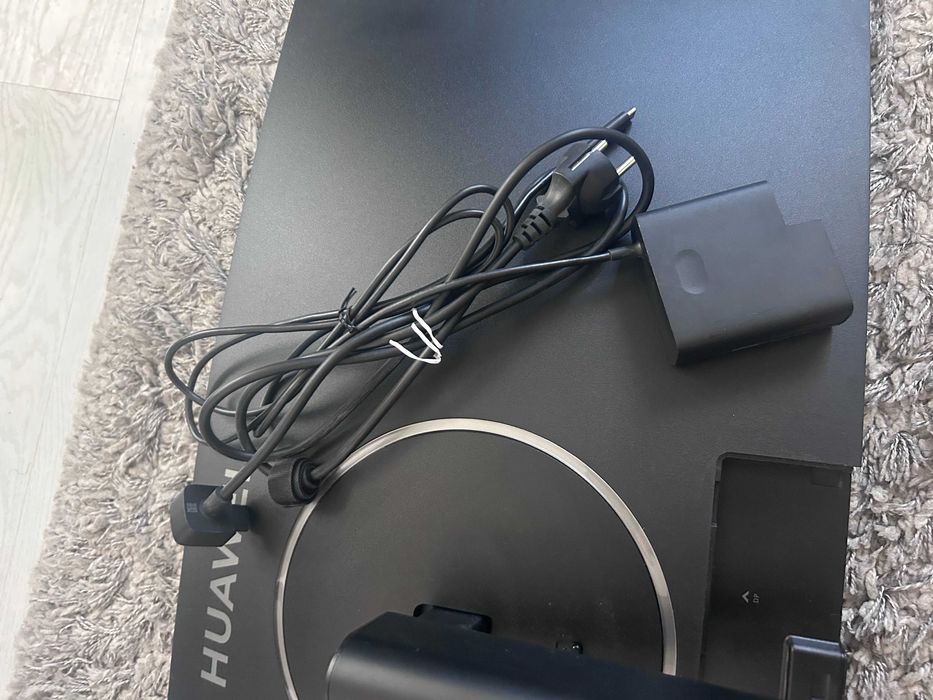 Huawei Mateview GT 27'', VA, QHD, Извит
