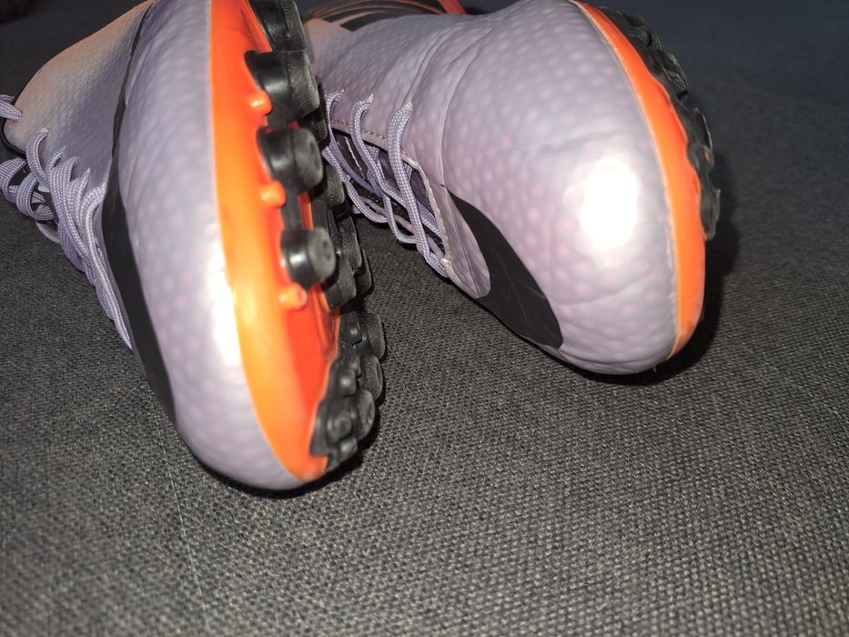 Бутонки/ футболни обувки NIKE 37.5