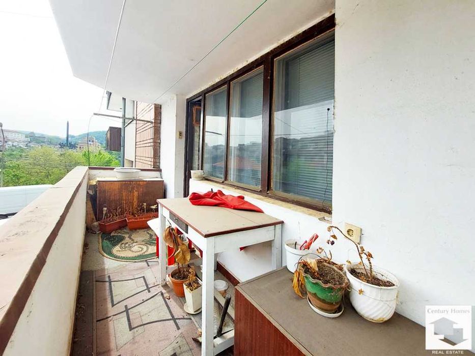 Дава се под наем Едностаен апартамент в Велико Търново, Център - 31 кв.м за 180 € - Снимка #6