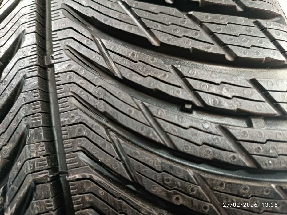 2бр.зимни гуми 245/45/17 Michelin