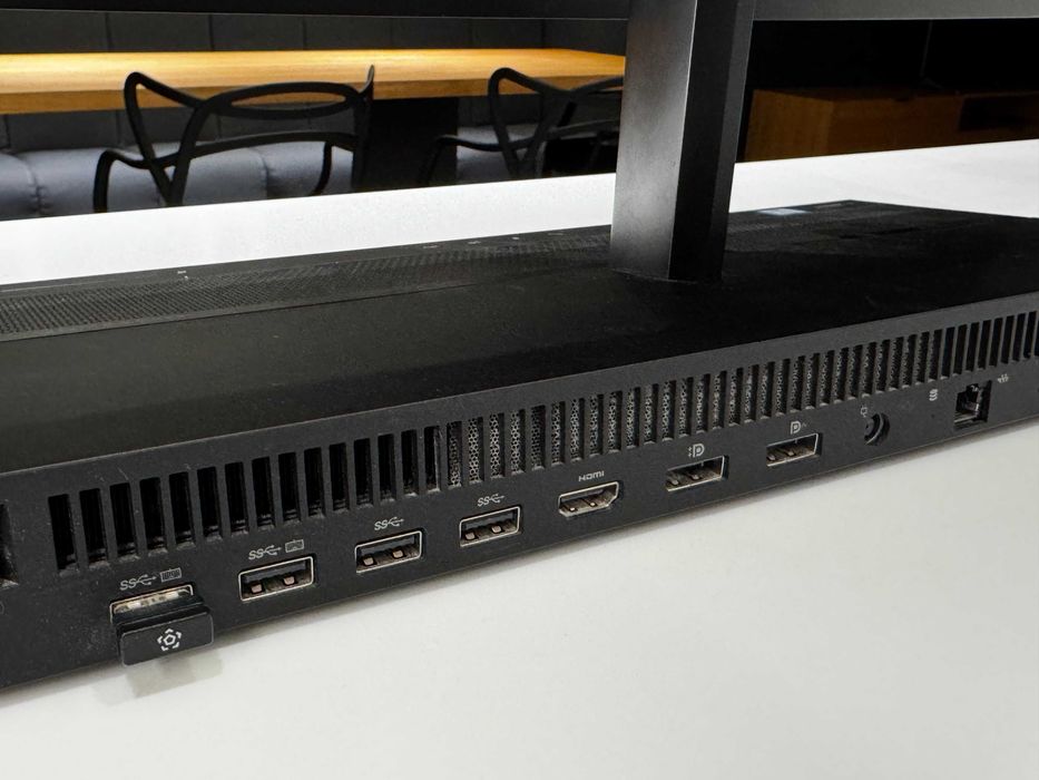 HP EliteOne 1000 G1 27-in 4K UHD All-in-One Business PC