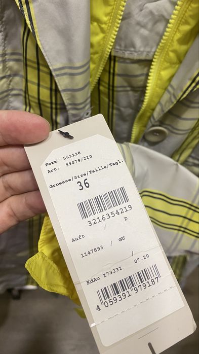 Плащь ветровка  Bugatti новый