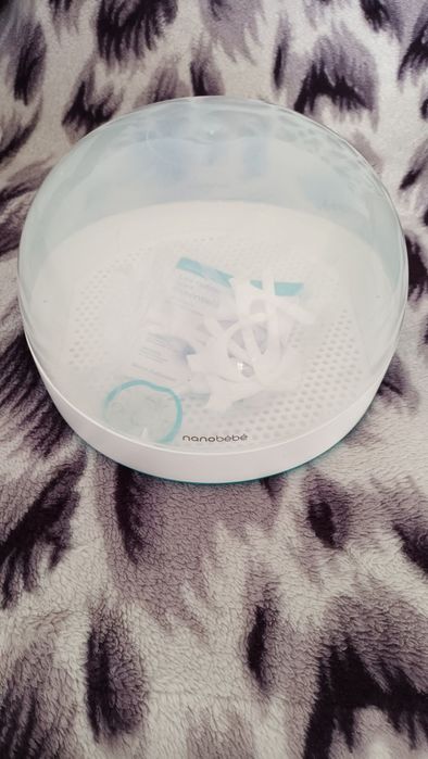 Sterilizator pentru microunde