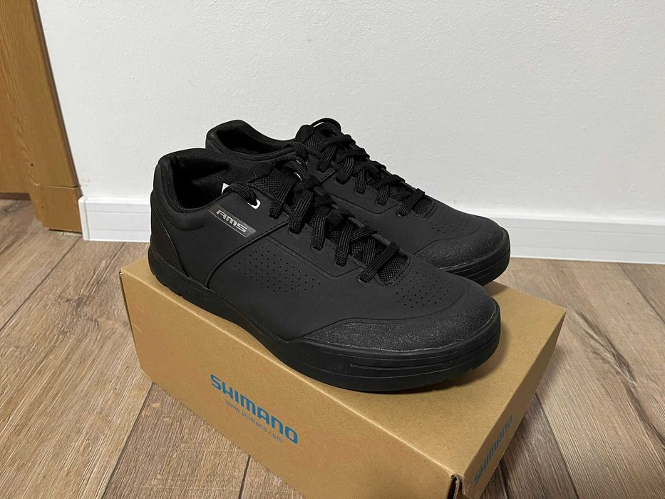 Pantofi de ciclism Shimano SH-AM503