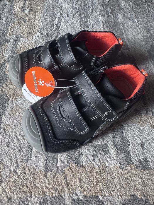 Pantofi biomecanics noi, 24