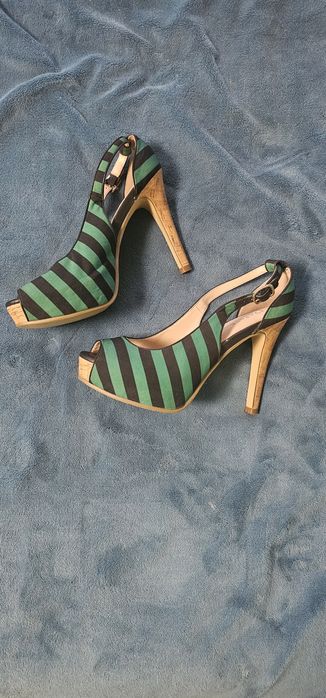 Туфли новые, размер 23,5