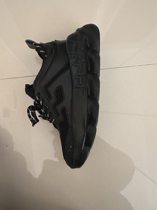 Versace Chain Reaction