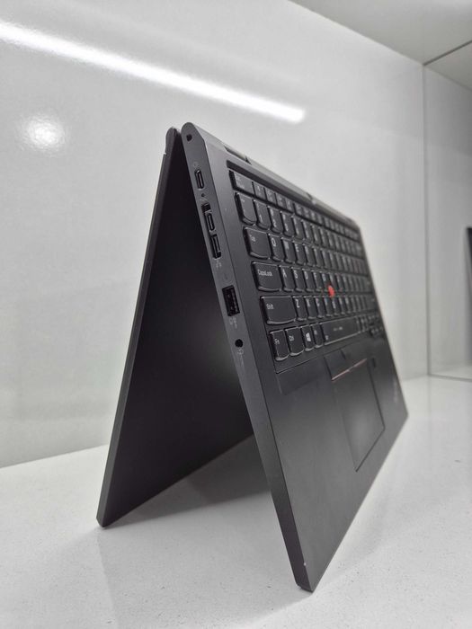 Lenovo Yoga x360 Core i5-1145G7  8/512gb