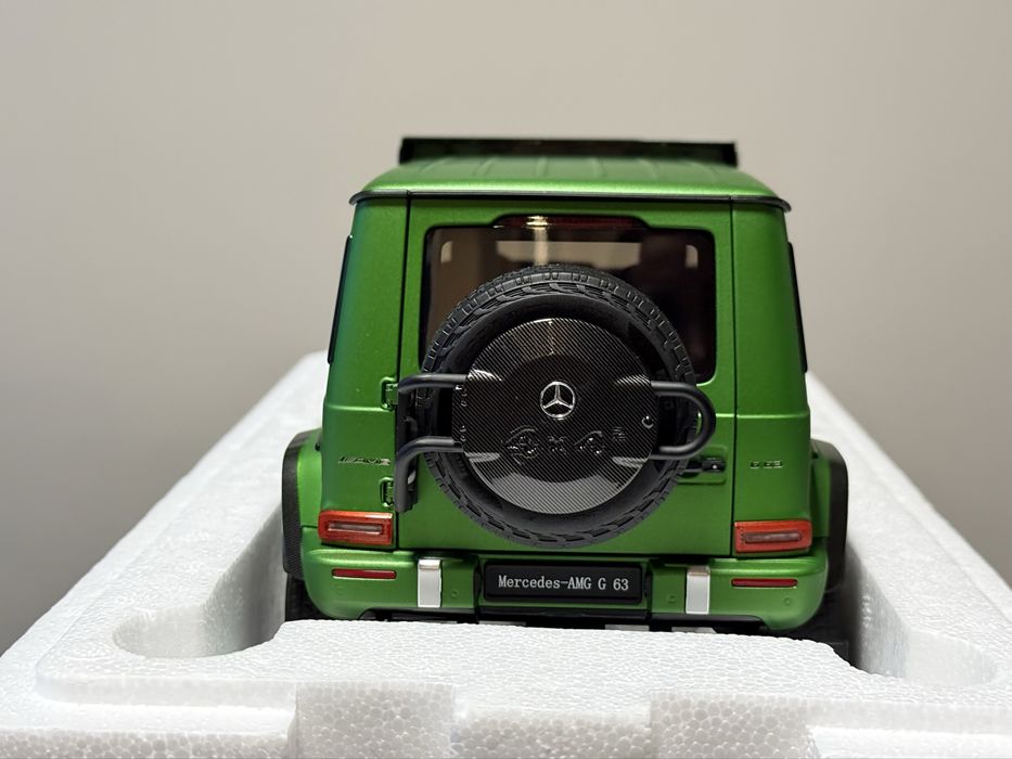 Колекционерски автомобил Mercedes G 63 4*4 AMG 1:18