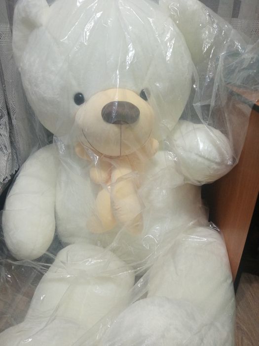 Продам игрушки медведь