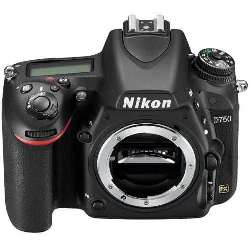 Nikon D750 - aparat foto DSLR full-frame, stare excelentă