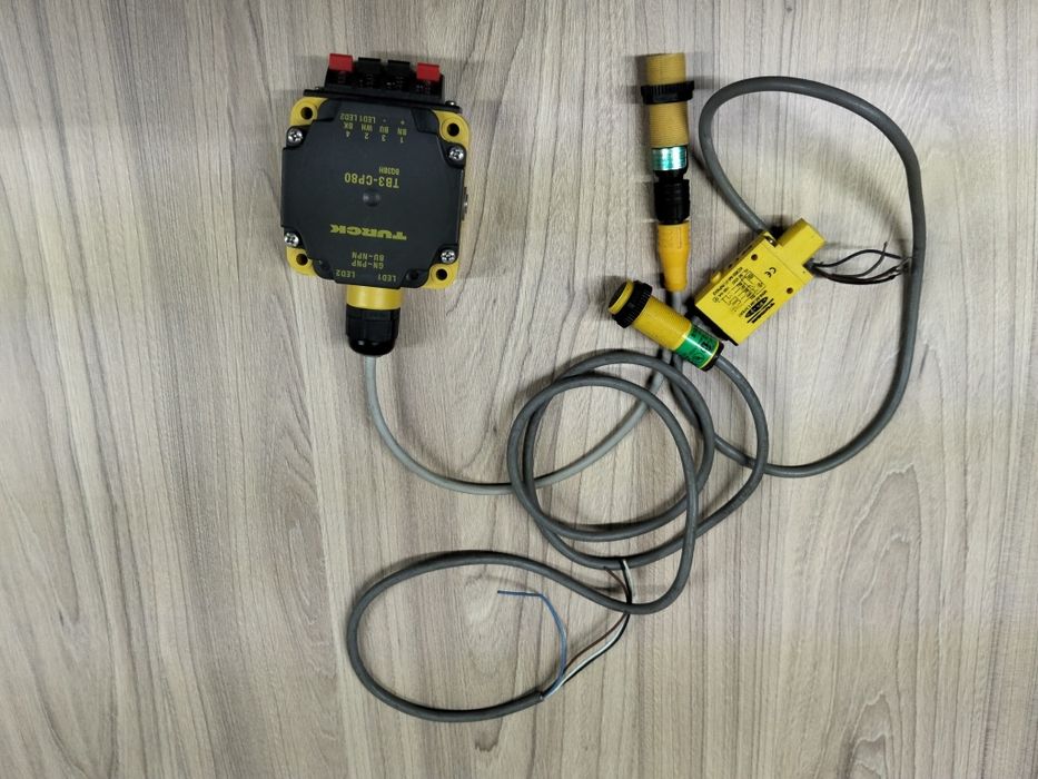 Tester senzori Turck tb3