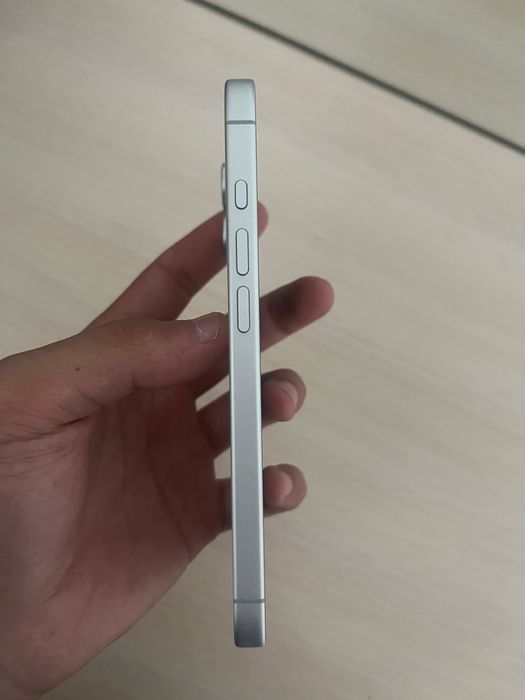 iPhone 17 256 gb white