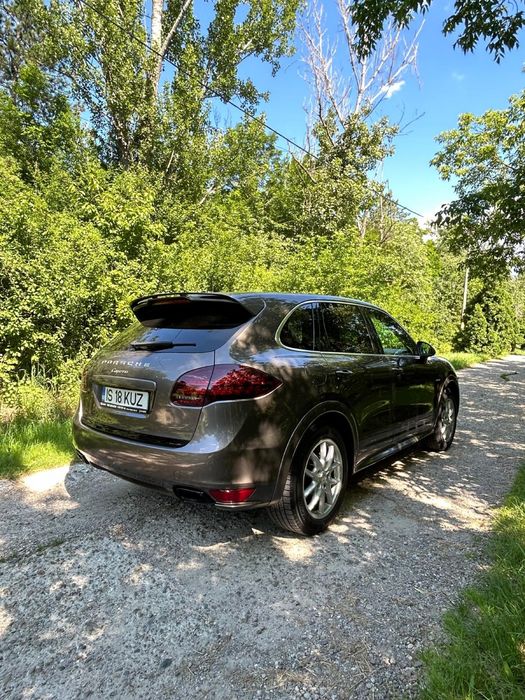 PORSCHE Cayenne 2012 — imagine 4