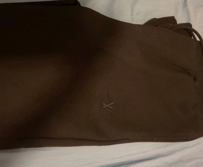 Compleu Louis Vuitton negru