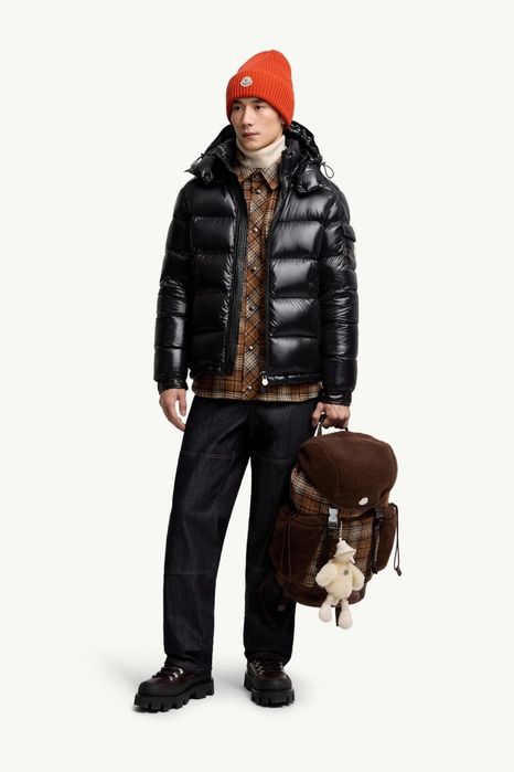 Яке Moncler матирано нови