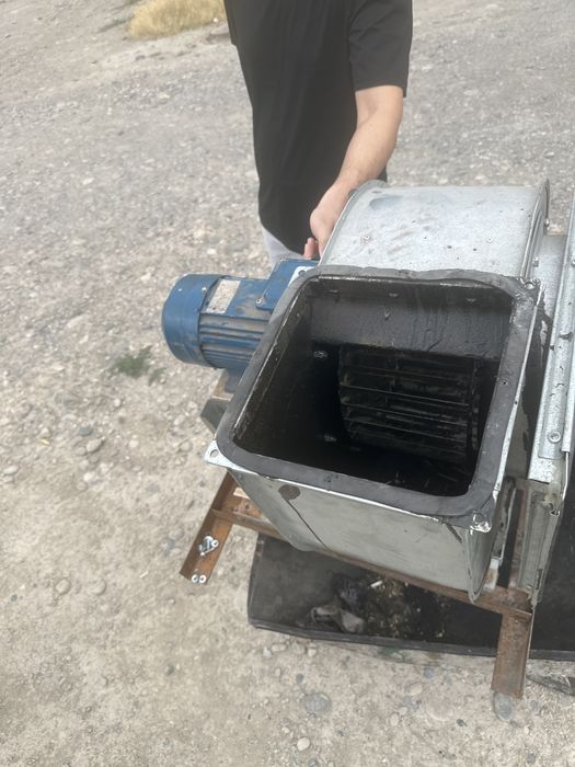 вытяжка на кухне