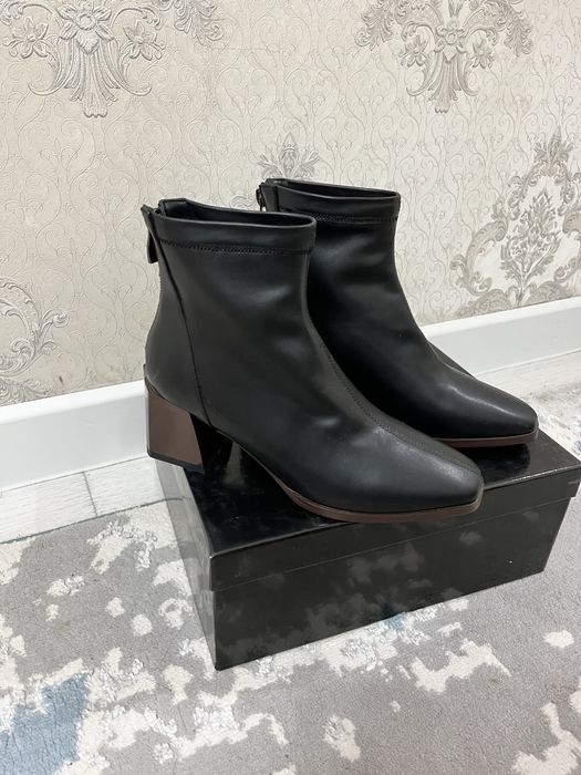 Етік. 35 размер. 8000 тг