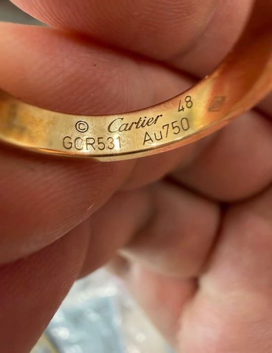 Кольцо Cartier Love золото 18к