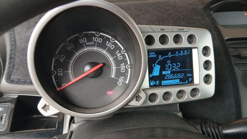 Продается машина Spark