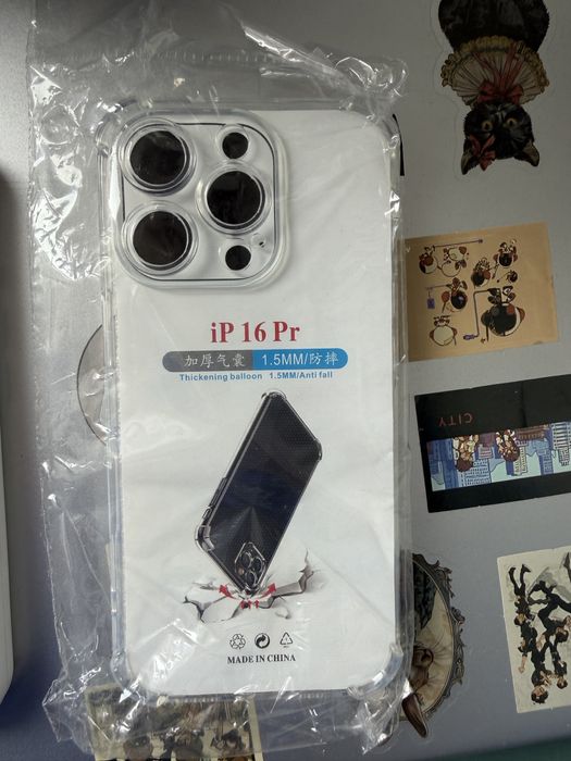 Чехлы на айфон 16 про